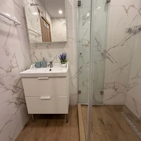 Апартаменти Modern In Skyline - Sea View, Spa&parking By Flat Manаger
